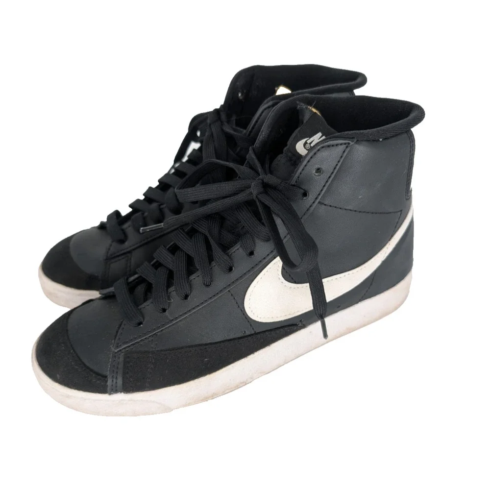 Nike Womens Blazer Mid 77 Next Nature Black White Retro Athletic Sneakers Size 8